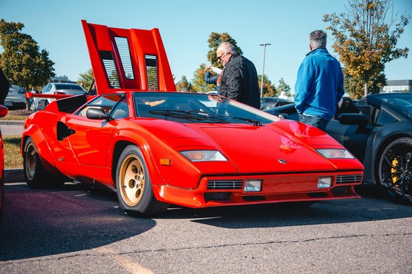 Wie beeinflusst die Fahrzeugvernetzung die Fahrzeugsicherheit?